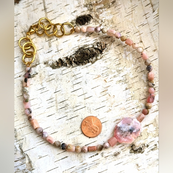 Natural Peruvian Pink Opal Beaded Necklace with Pink Opal Centerpiece - Picture 8 of 11